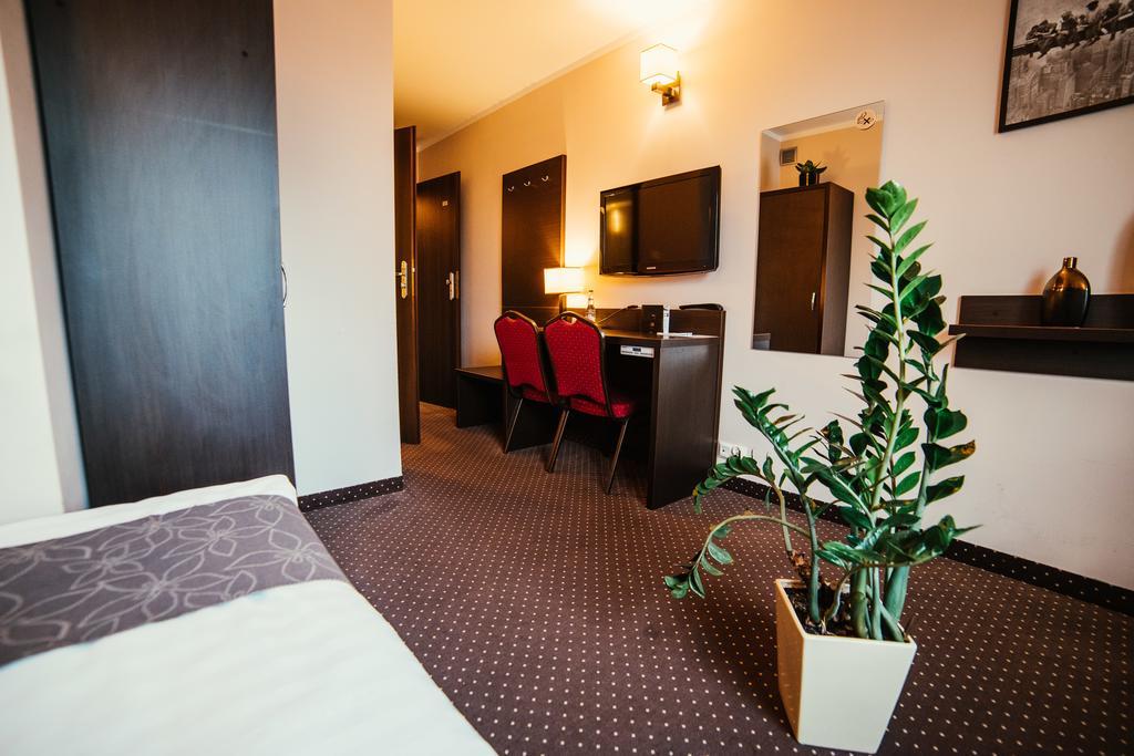 Hotel Wojto Zamość Habitación foto