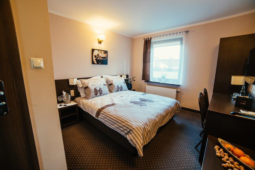 Hotel Wojto Zamość Habitación foto